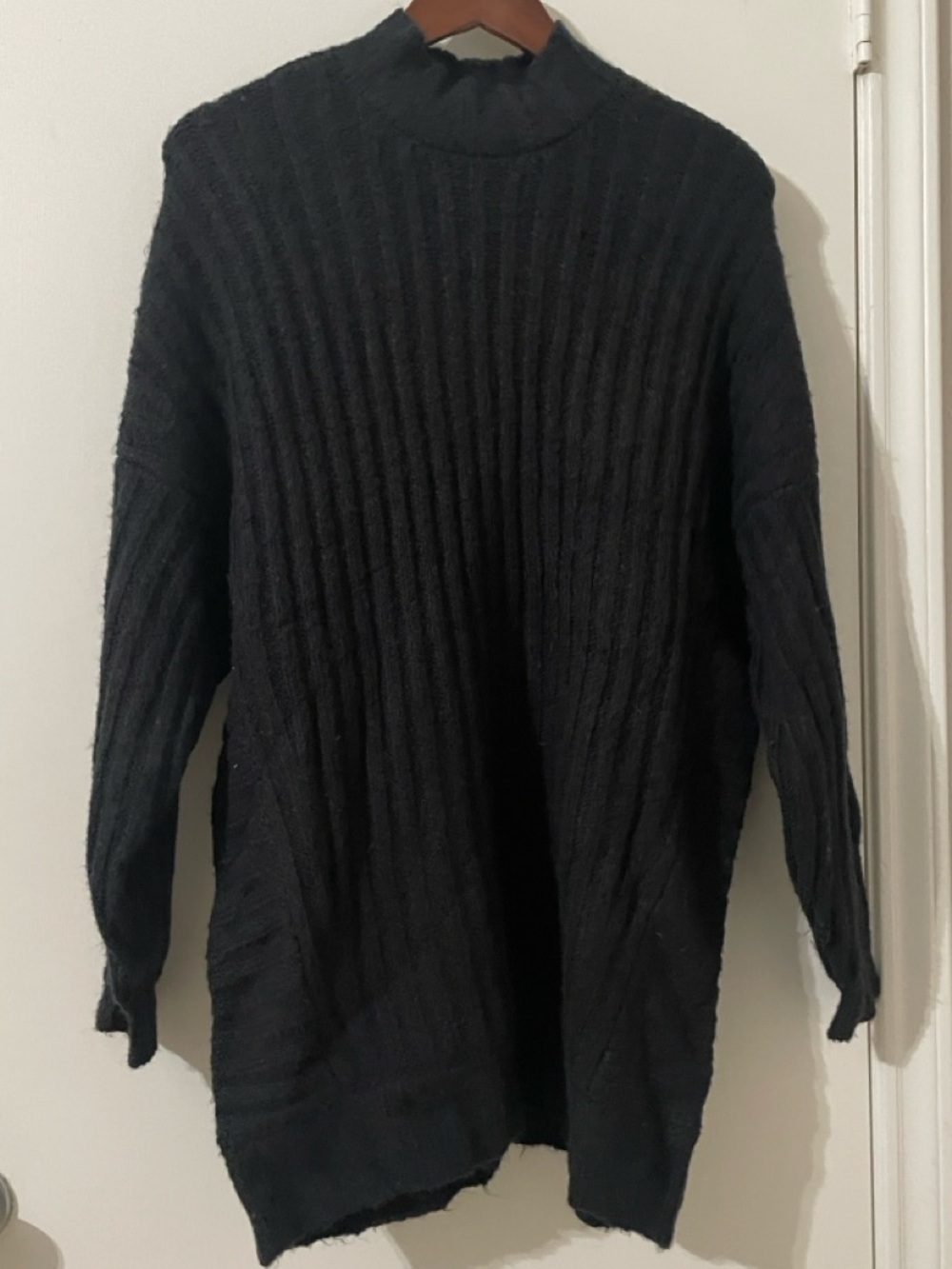 OFFLINE by Aerie Black Ribbed Oversized Mock Neck Sweater Small